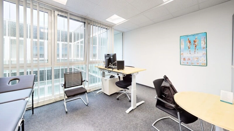 Büro 4
