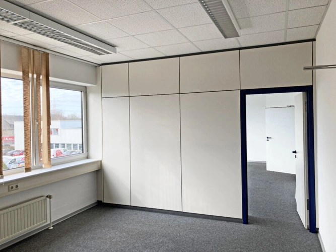 Büro 1