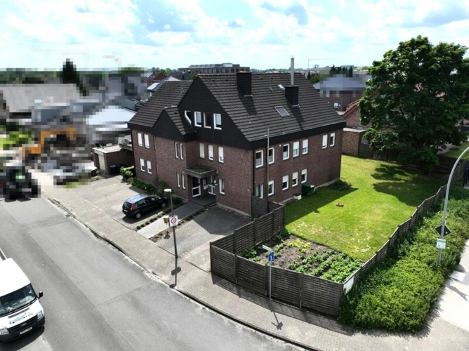 Seitenansicht Vogelperspektive