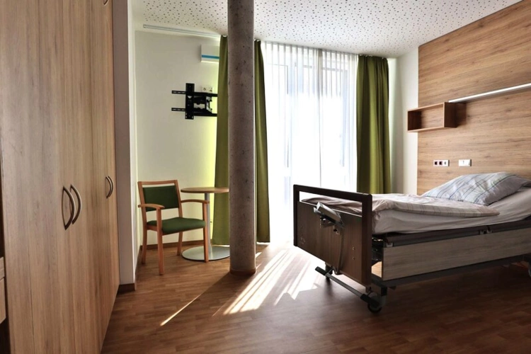 Zimmer gehobene Ausstattung