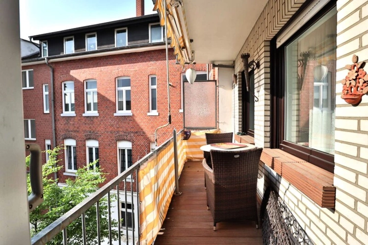 Großer Balkon