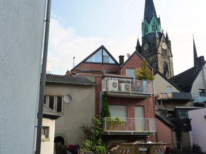 Hausrückseite