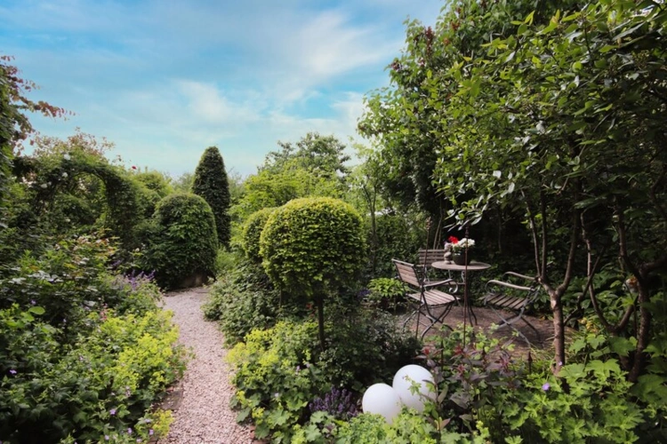 Terrasse Wohnhaus-Garten