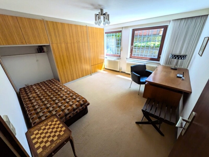 Wohnlicher Kellerbereich oder Gästezimmer - ganz wie Sie wünschen.