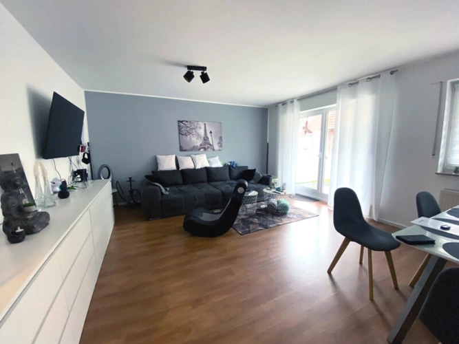 Wohn-/Esszimmer
