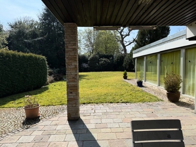 Der großzügige und geschützte Garten