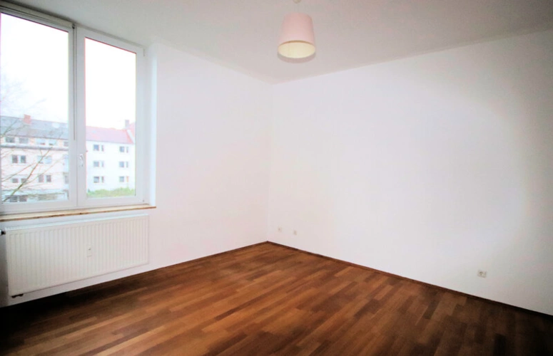 Kinderzimmer / Büro