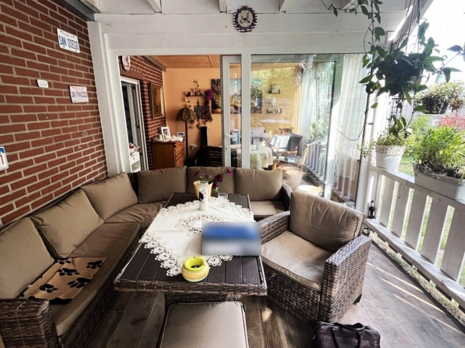 Überdachte Terrasse