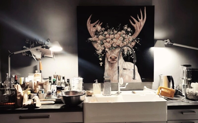 mit Theke fürs Kochen