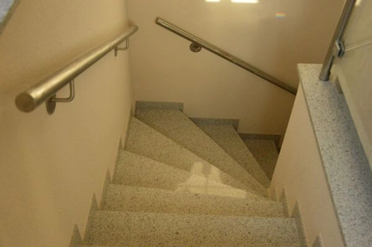 Zugang  UG vom der EG Wohnung 