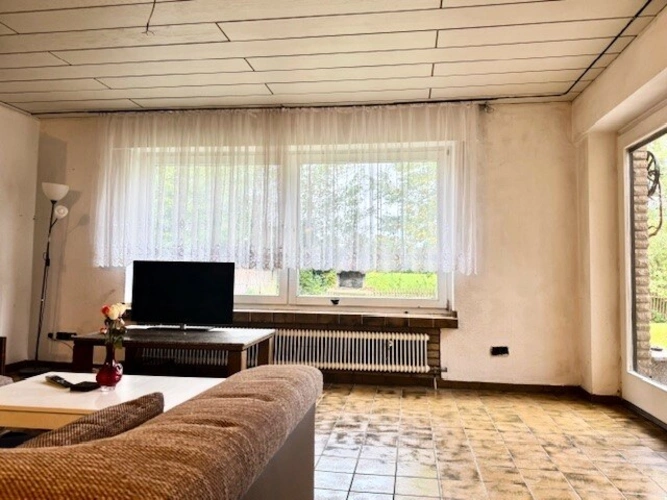 mit Zugang zur Terrasse