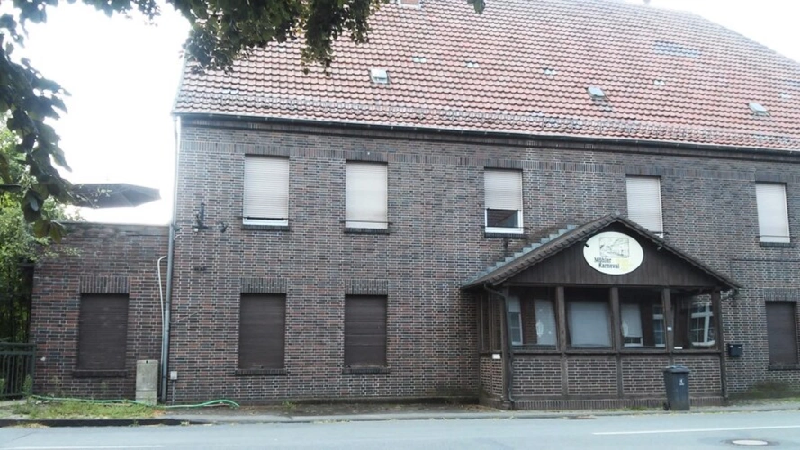 Ehemailiger Gasthof - Ansicht straßenseitig