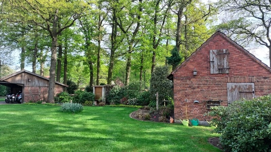 Hühnerstall + Carport