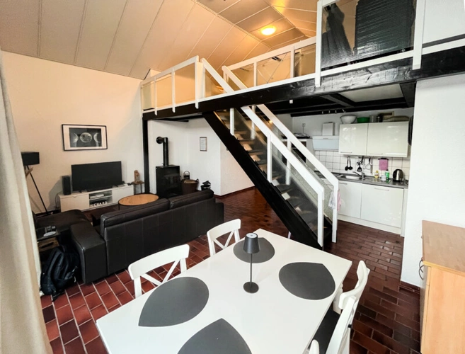 Wohn-/Essbereich mit Küche