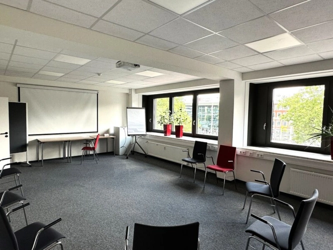 Behandlungsraum / Seminarraum