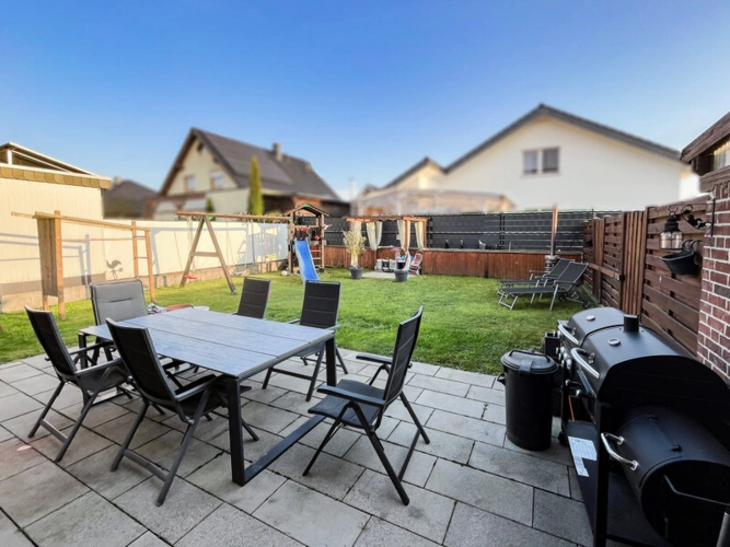 Gartenbereich mit Terrasse