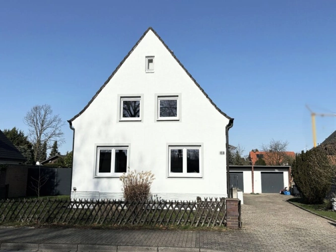 Straßenansicht