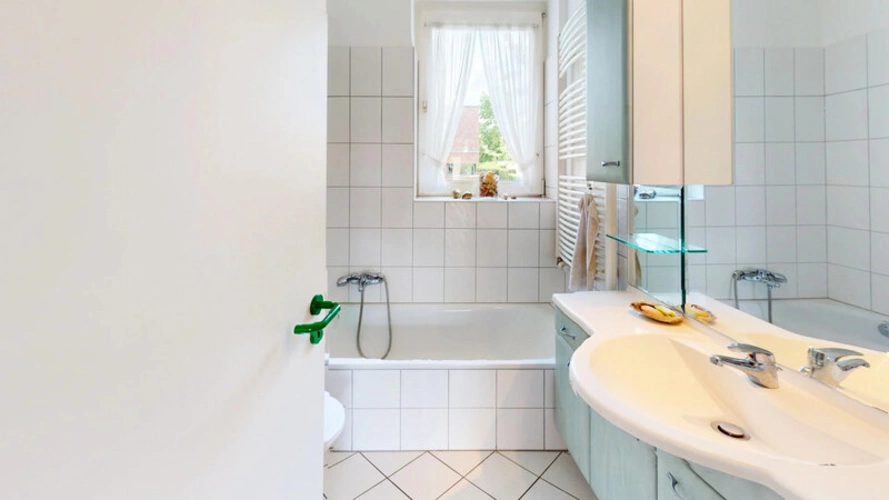 Badezimmer EG