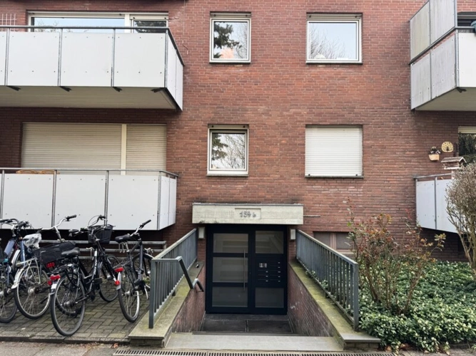 Der Weg zum Gebäude