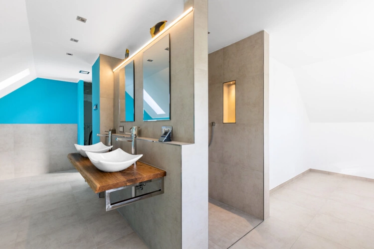 Badezimmer (2) Anbau