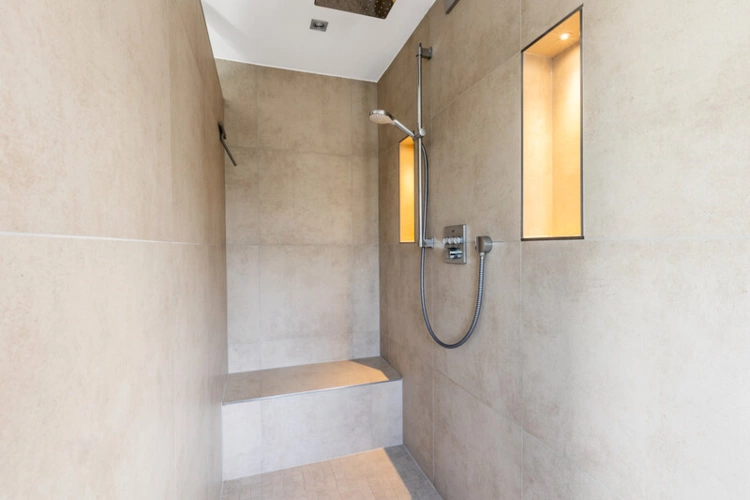 Dusche Obergeschoss Anbau