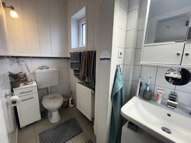 Badezimmer EG