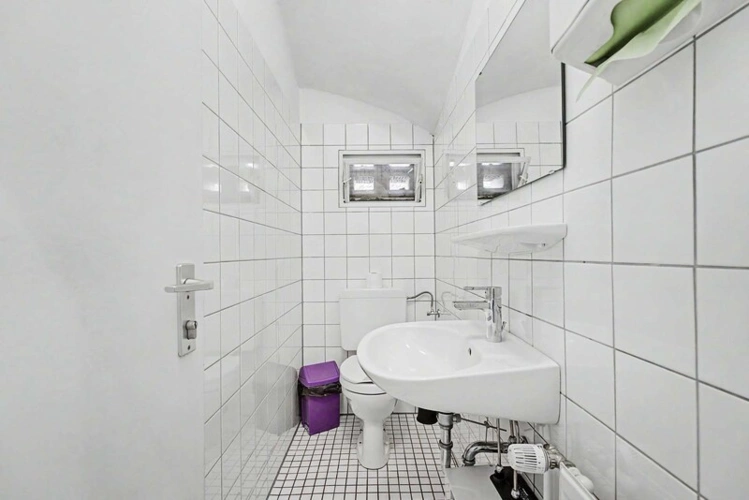WC