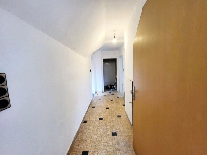 Flur Wohnung DG
