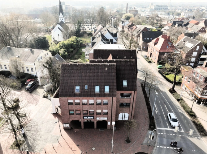 Vogelperspektive frontal