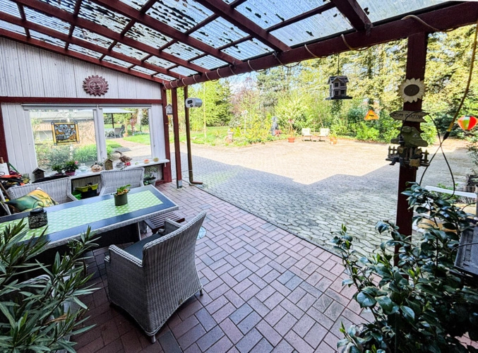 Überdachte Terrasse