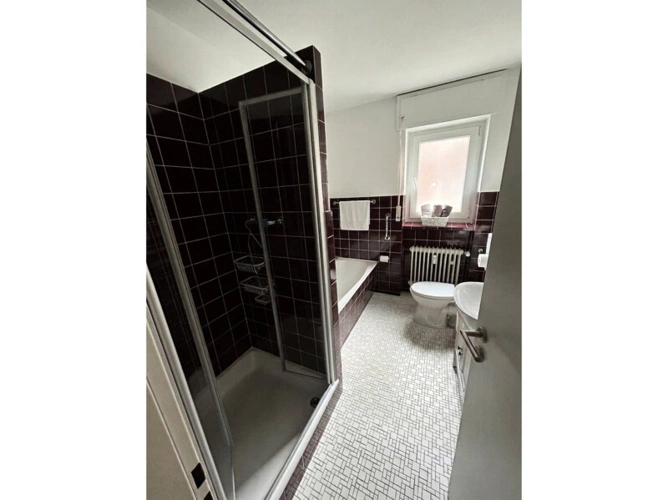 Badezimmer EG