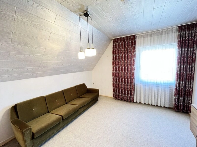 Wohnzimmer DG