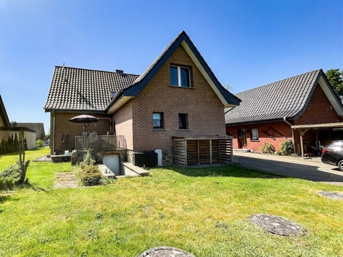 Garten-/Rückansicht526_iOS