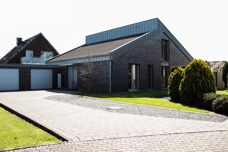 Straßenansicht