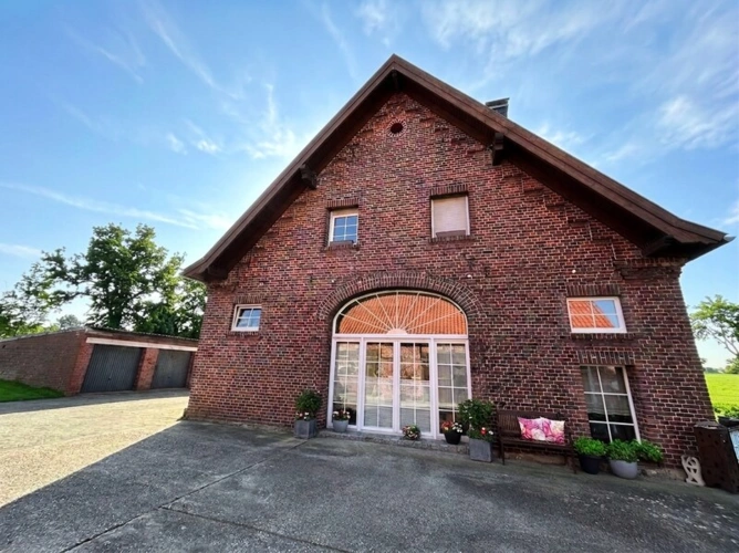 Wohngebäude