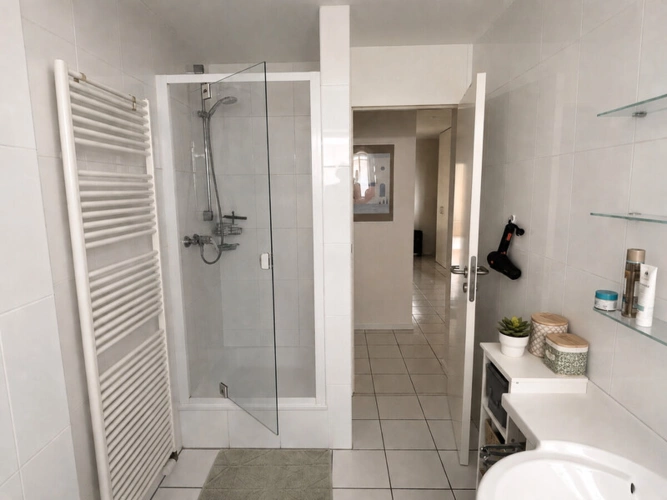 Badezimmer EG