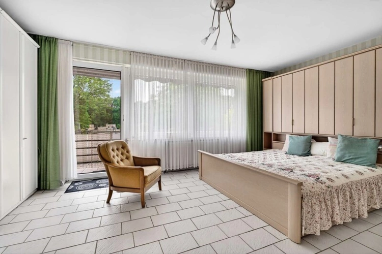 Schlafzimmer OG