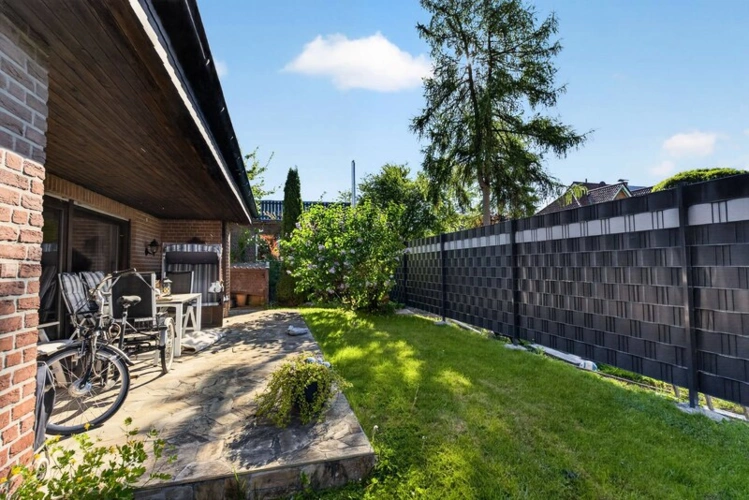 Garten m. Terrasse