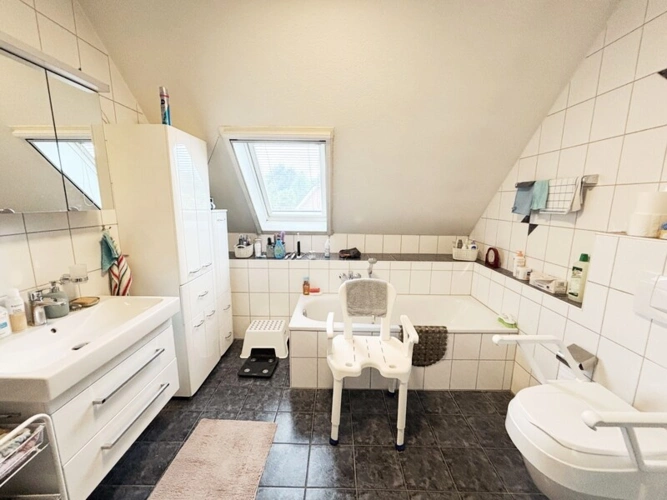 Badezimmer DG