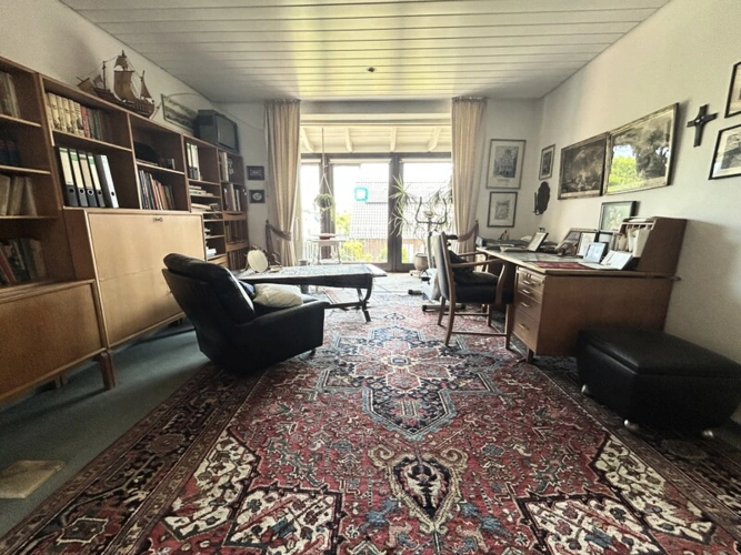 Arbeitszimmer
