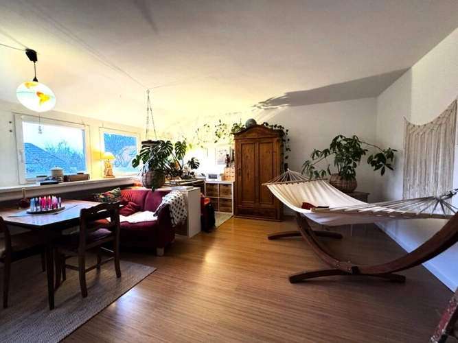 OG Wohnzimmer links