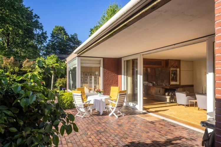... und vom Wohnraum in den Garten