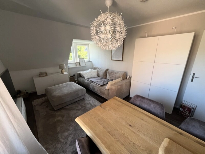 2. OG links_Zimmer