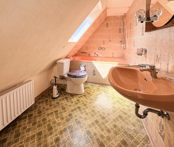 Badezimmer DG