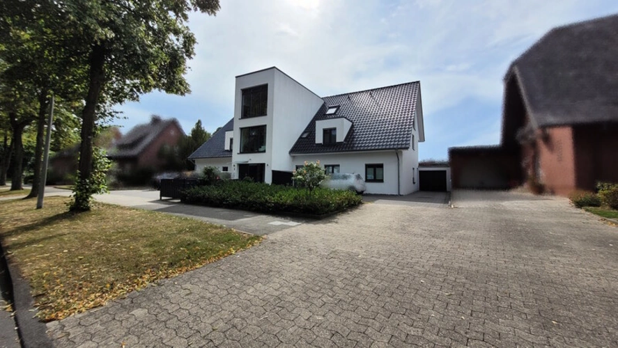 Straßenansicht