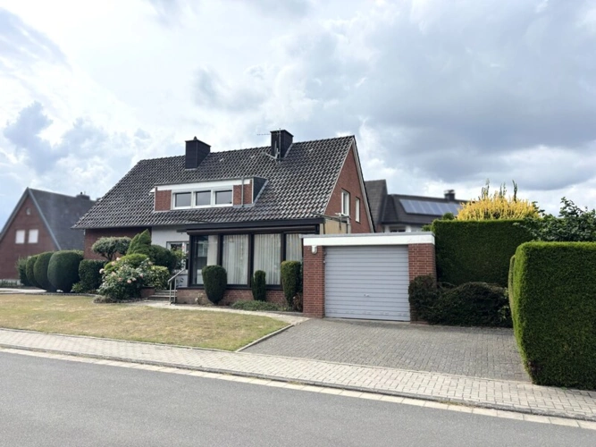 Wohnzimmer EG - KI-generiert