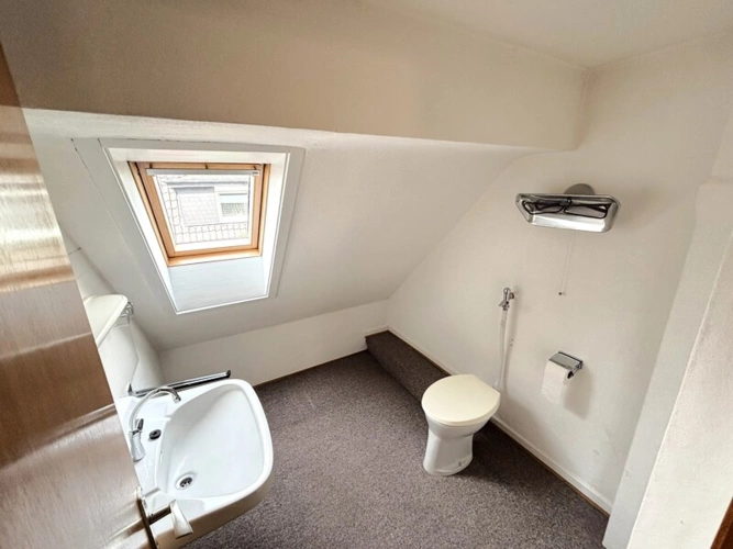 Büro / Kinderzimmer OG
