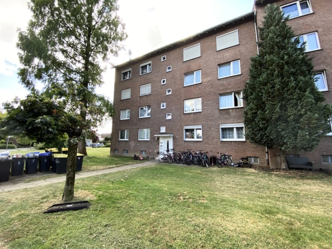 Ahornweg 1