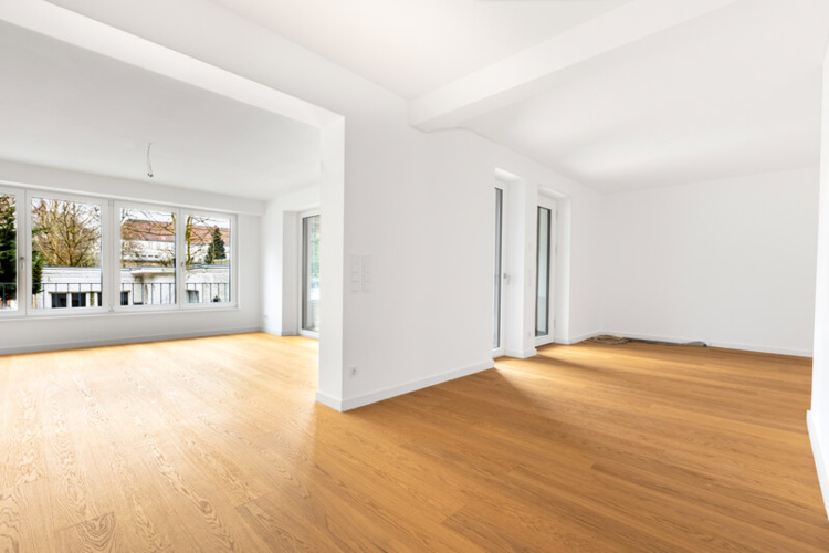 Blick von der Küche zur Terrasse