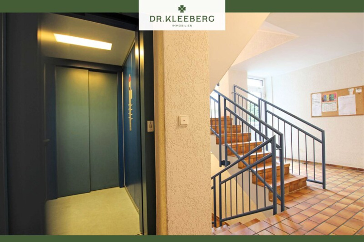 Treppenhaus mit Aufzug